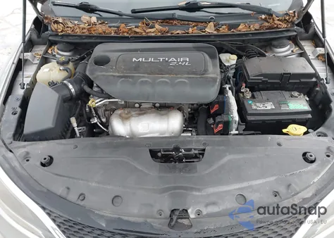 2016 Chrysler 200 Limited from USA, damaged, VIN 1C3CCCAB2GN127632